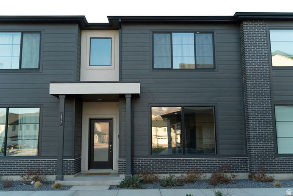 237 E 850 S, Spanish Fork, UT 84660