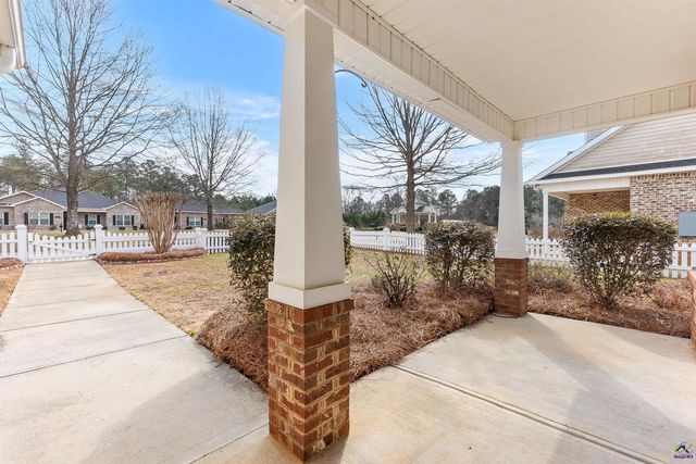 205 Charles Gray Blvd, Perry, GA 31069