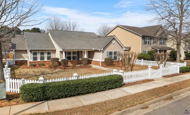 205 Charles Gray Blvd, Perry, GA 31069