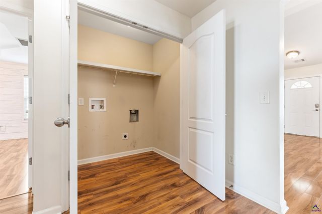 205 Charles Gray Blvd, Perry, GA 31069