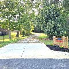 321 N Kimmons Street, Landis, NC 28088