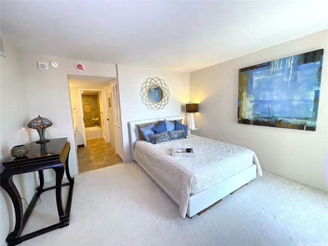 1650 Ala Moana Boulevard 3405, Honolulu, HI 96815