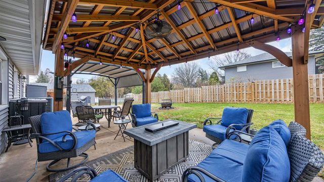 3105 Ansborough Avenue, Waterloo, IA 50701