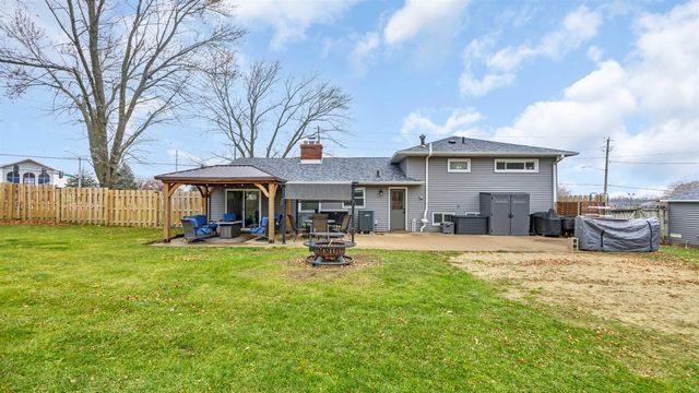 3105 Ansborough Avenue, Waterloo, IA 50701