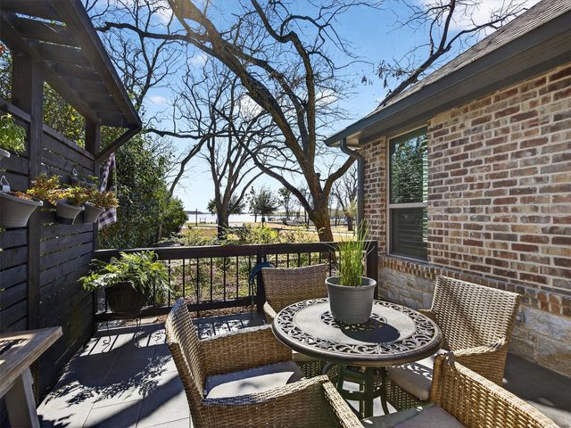 106 Pond Trail, Kemp, TX 75143