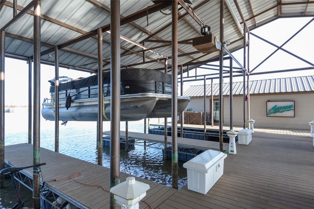 106 Pond Trail, Kemp, TX 75143