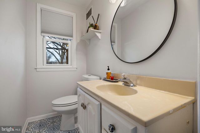 1305 UNIVERSITY AVE, Morton, PA 19070