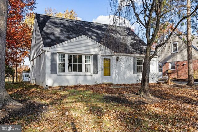 1305 UNIVERSITY AVE, Morton, PA 19070