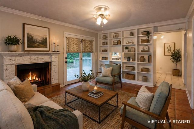 2291 Tuxedo Drive SE, Marietta, GA 30067