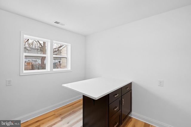 322 SHERIDAN DR, New Castle, DE 19720