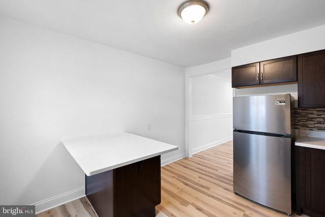 322 SHERIDAN DR, New Castle, DE 19720