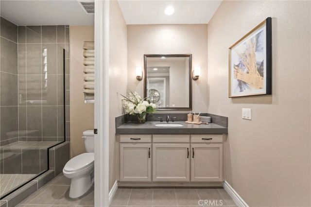 46 Shadybend, Irvine, CA 92602