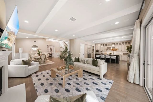 46 Shadybend, Irvine, CA 92602