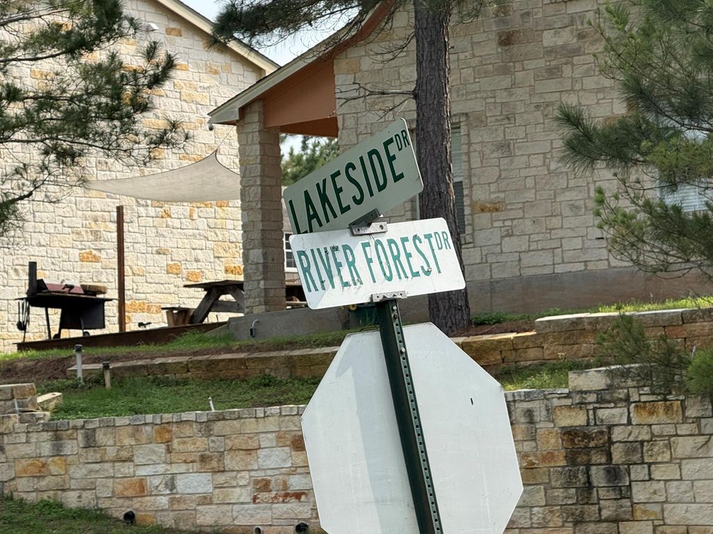 lot 70 Lakeside DR, Bastrop, TX 78602