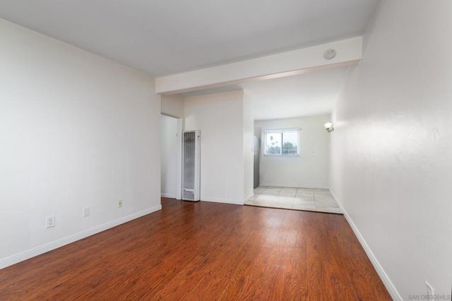 5035 Saratoga, San Diego, CA 92107