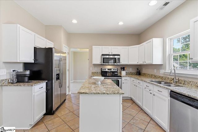 615 Chadwyck Drive, Duncan, SC 29334