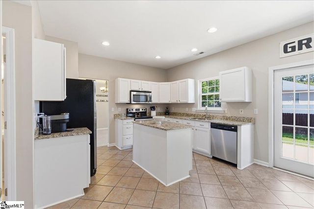615 Chadwyck Drive, Duncan, SC 29334