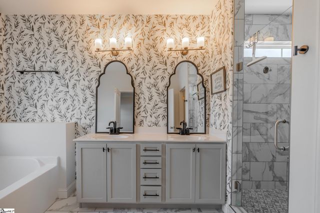 224 Grayson Drive, Travelers Rest, SC 29690