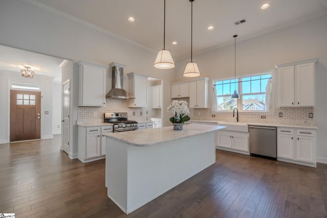 224 Grayson Drive, Travelers Rest, SC 29690