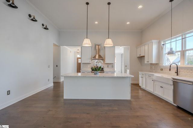 224 Grayson Drive, Travelers Rest, SC 29690