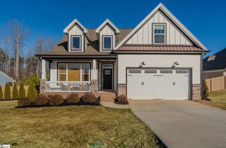 224 Grayson Drive, Travelers Rest, SC 29690