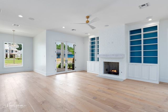 2121 Pecan Square Avenue, Shreveport, LA 71106