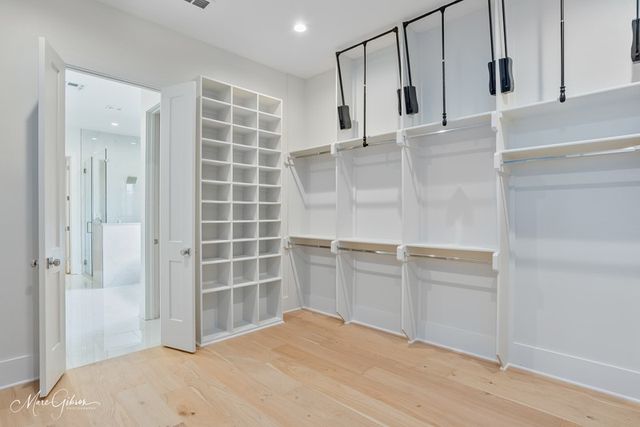 2121 Pecan Square Avenue, Shreveport, LA 71106