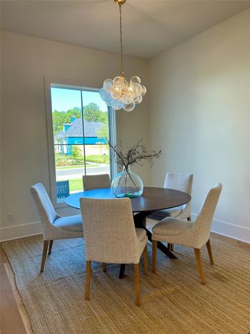 2121 Pecan Square Avenue, Shreveport, LA 71106