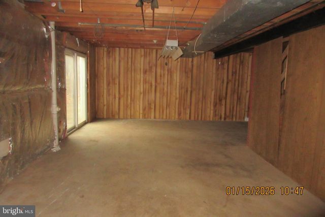 17236 FOUNDERS MILL DR, Rockville, MD 20855