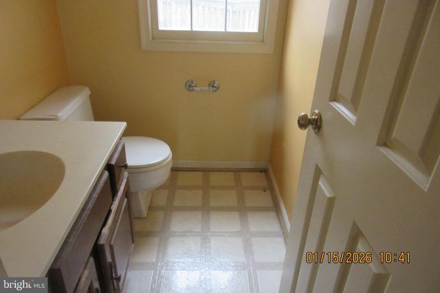 17236 FOUNDERS MILL DR, Rockville, MD 20855