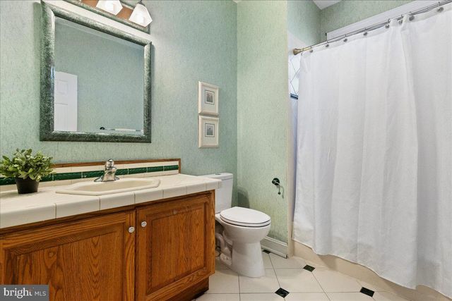 165 ARRETON RD, Princeton, NJ 08540