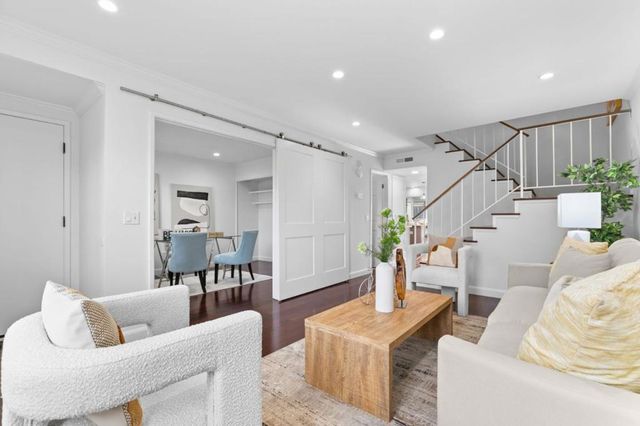 1072 Eagle Lane, Foster City, CA 94404