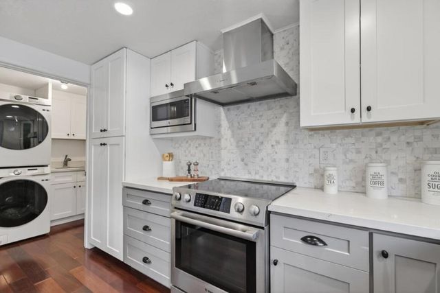 1072 Eagle Lane, Foster City, CA 94404