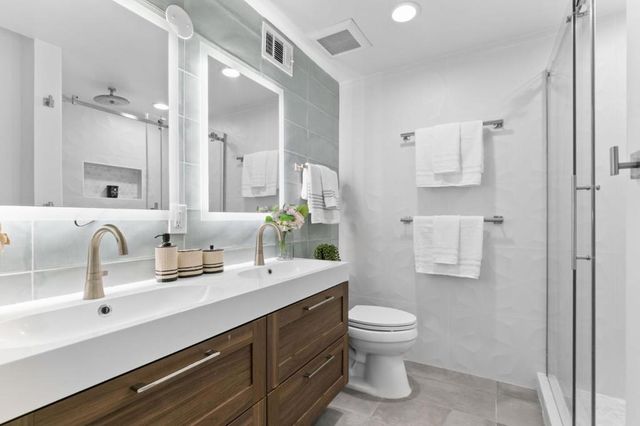 1072 Eagle Lane, Foster City, CA 94404