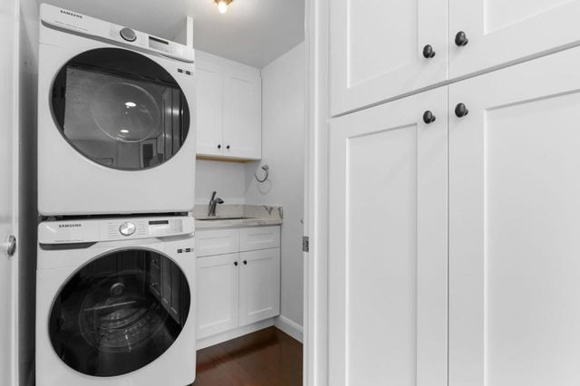 1072 Eagle Lane, Foster City, CA 94404