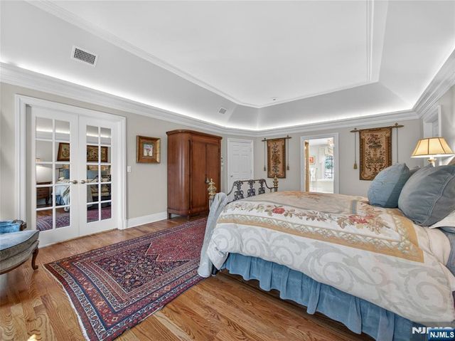 70 Hummingbird Court, Wyckoff, NJ 07481