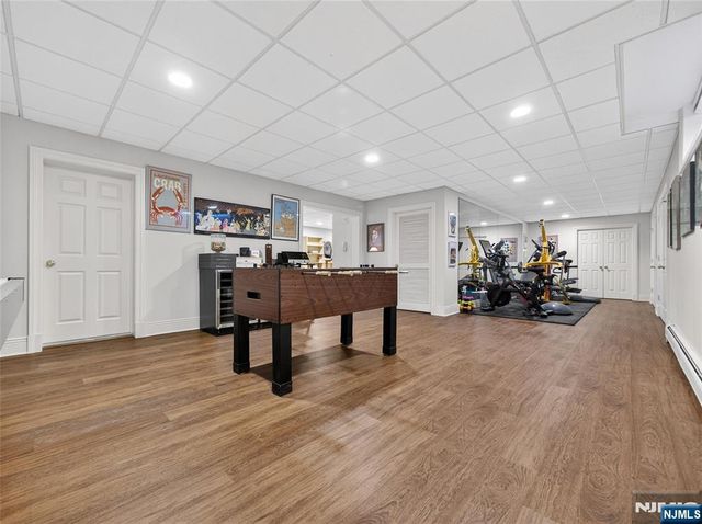 70 Hummingbird Court, Wyckoff, NJ 07481