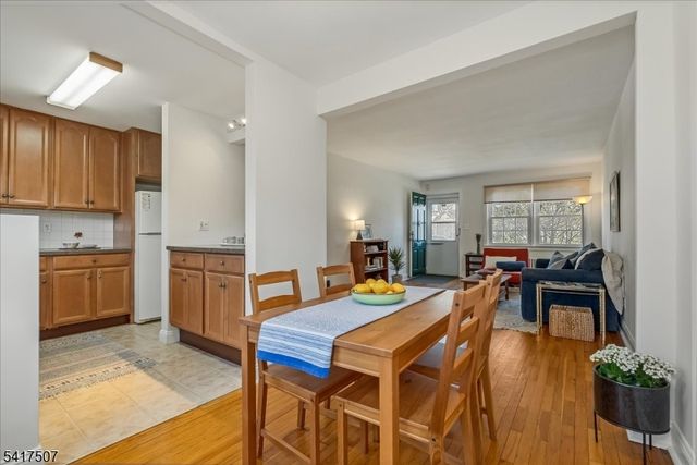 40 Meadowbrook Pl, Maplewood Twp., NJ 07040