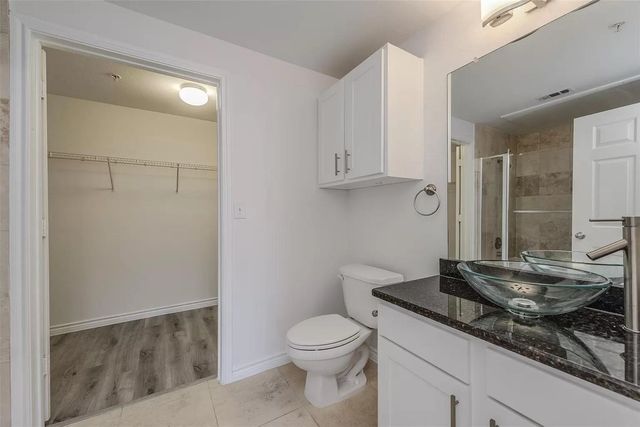 3102 Kings Road 2303, Dallas, TX 75219