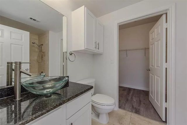 3102 Kings Road 2303, Dallas, TX 75219