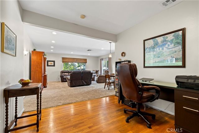 2937 Claremont Heights, Claremont, CA 91711