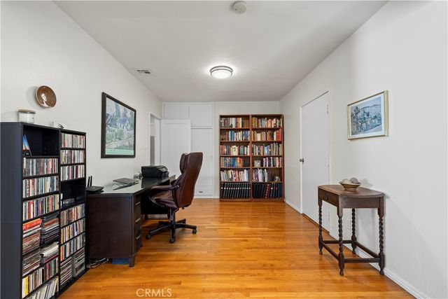 2937 Claremont Heights, Claremont, CA 91711