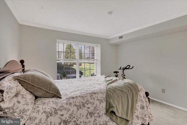 1907 SOCIETY PL, Newtown, PA 18940