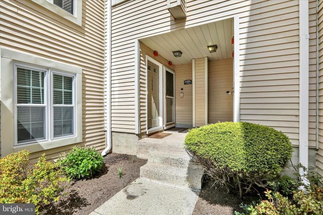 1907 SOCIETY PL, Newtown, PA 18940