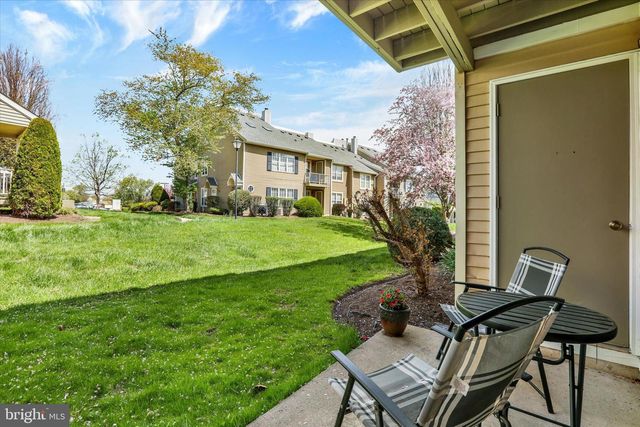 1907 SOCIETY PL, Newtown, PA 18940