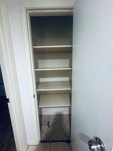 6302 Hanley Lane, Houston, TX 77016