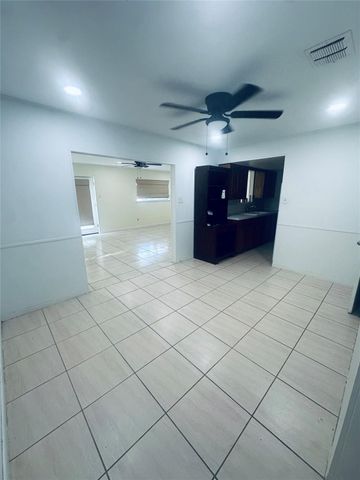 6302 Hanley Lane, Houston, TX 77016