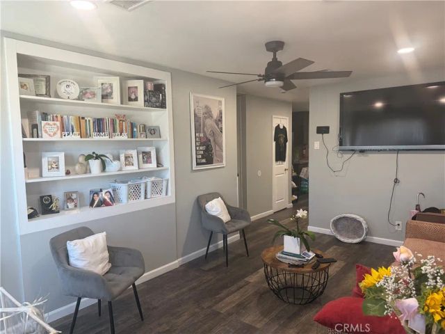 1602 N King A4, Santa Ana, CA 92706