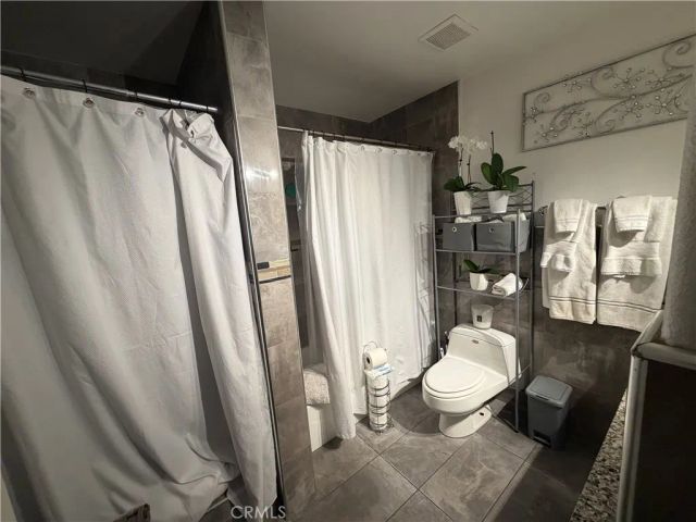 1602 N King A4, Santa Ana, CA 92706