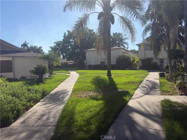 1602 N King A4, Santa Ana, CA 92706